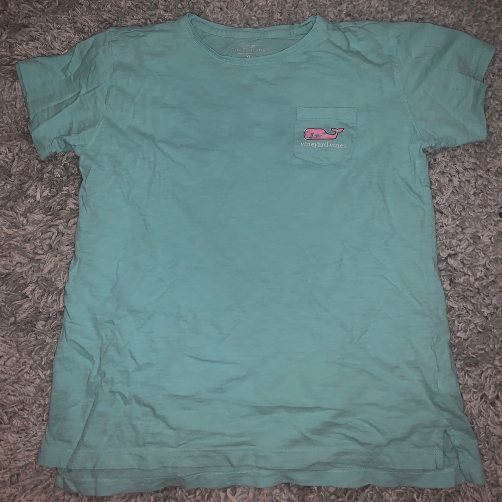 Girls vineyard vines t-shirt